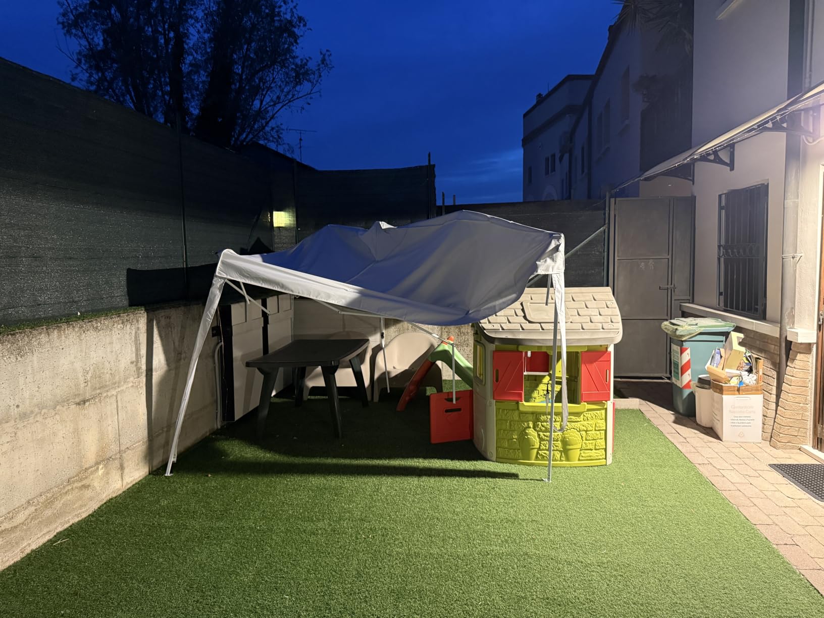 Baroni Home Gazebo 3x3 m Bianco Pieghevole con 4 Pareti
