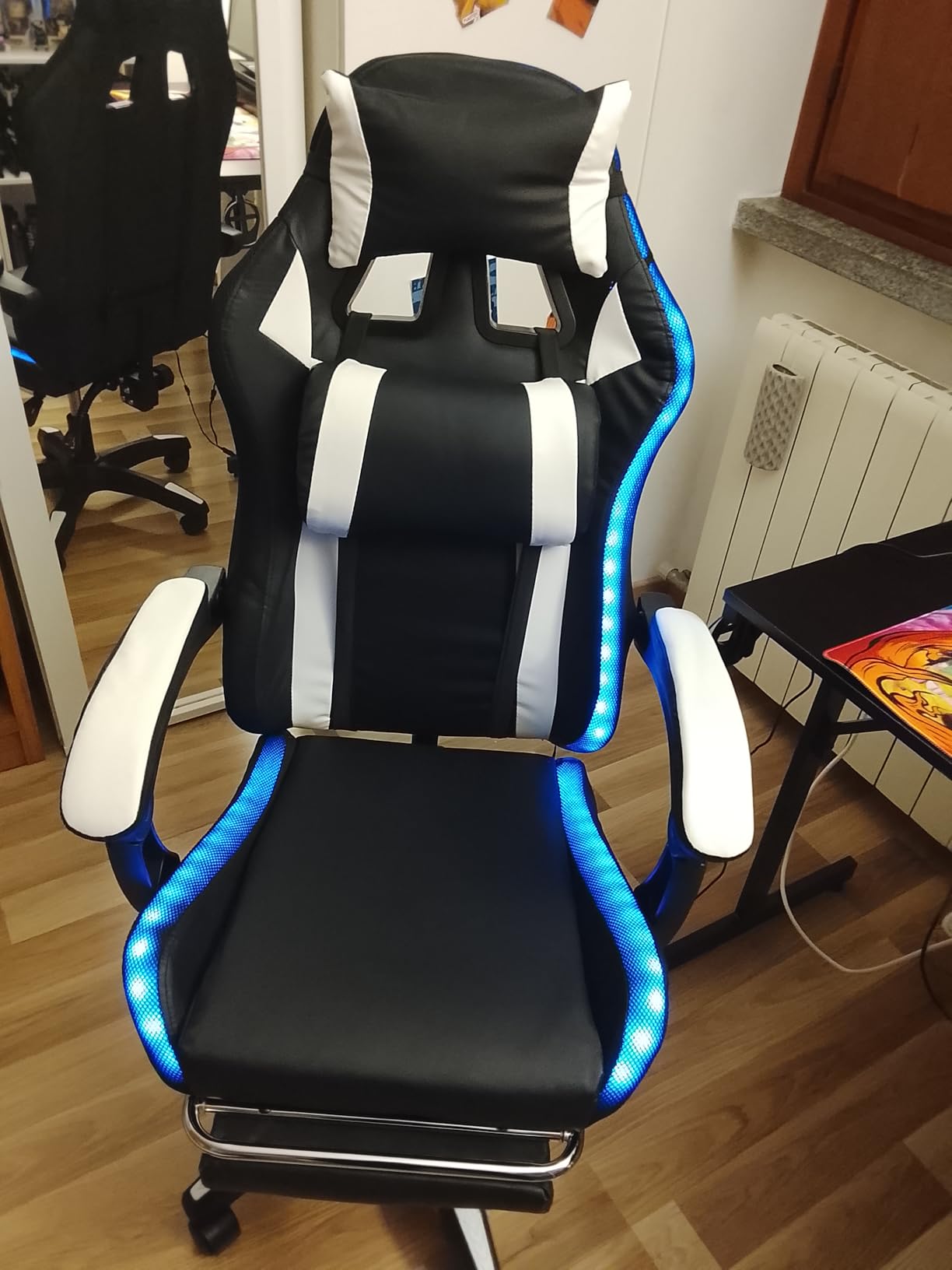 Baroni Home sedia gaming rossa con LED e poggiapiedi