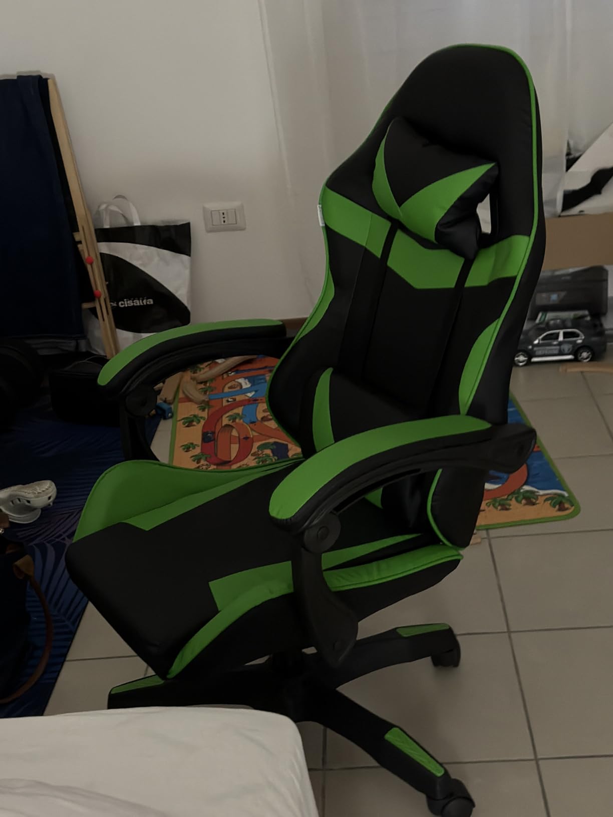 Baroni Home sedia gaming nera e verde reclinabile similpelle