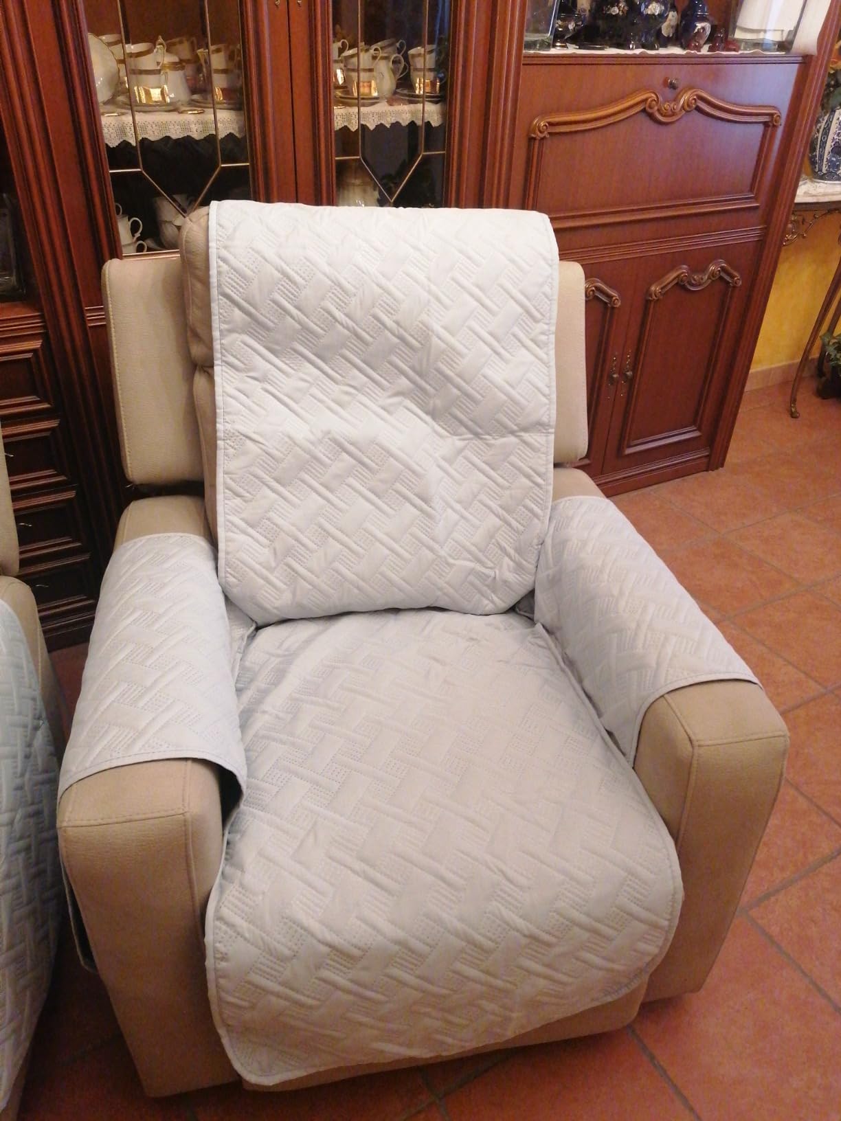 Textilhome Luka copripoltrona relax beige 55 cm reversibile
