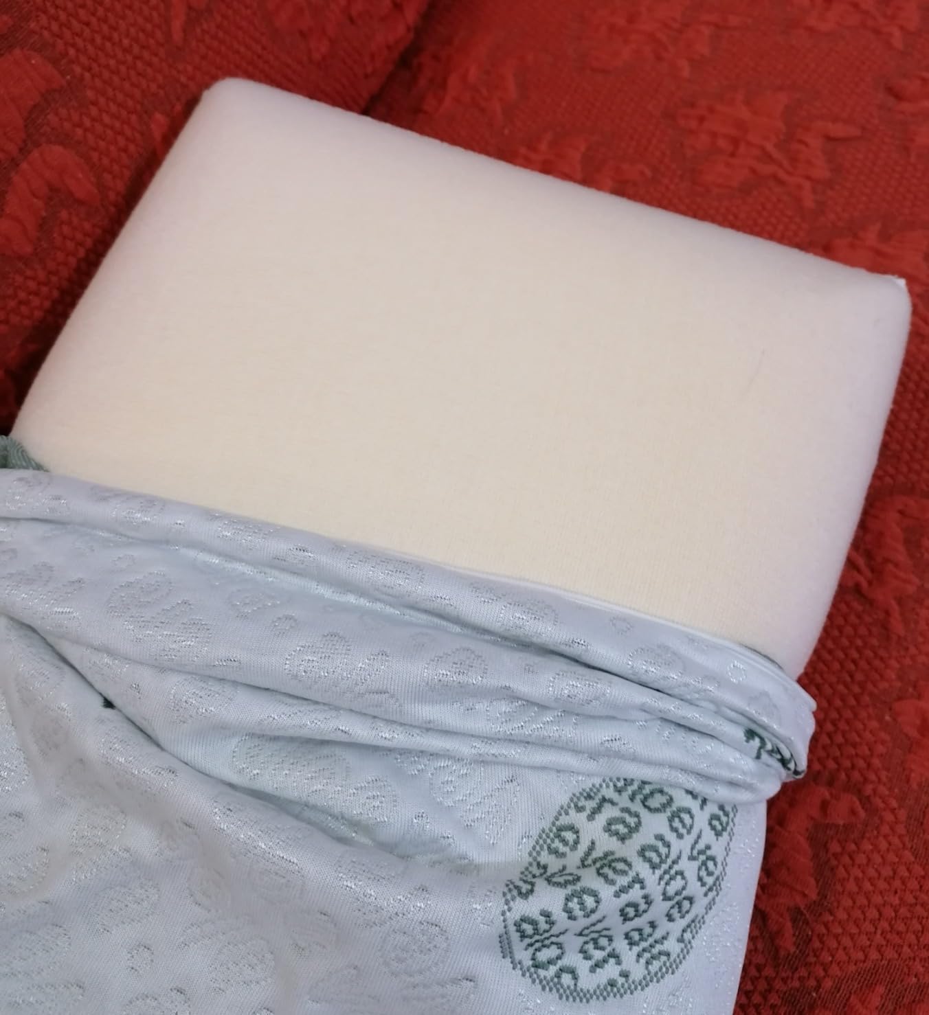 Textilhome Cuscino Memory Foam Cervicale 70 cm Aloe Vera Sfoderabile