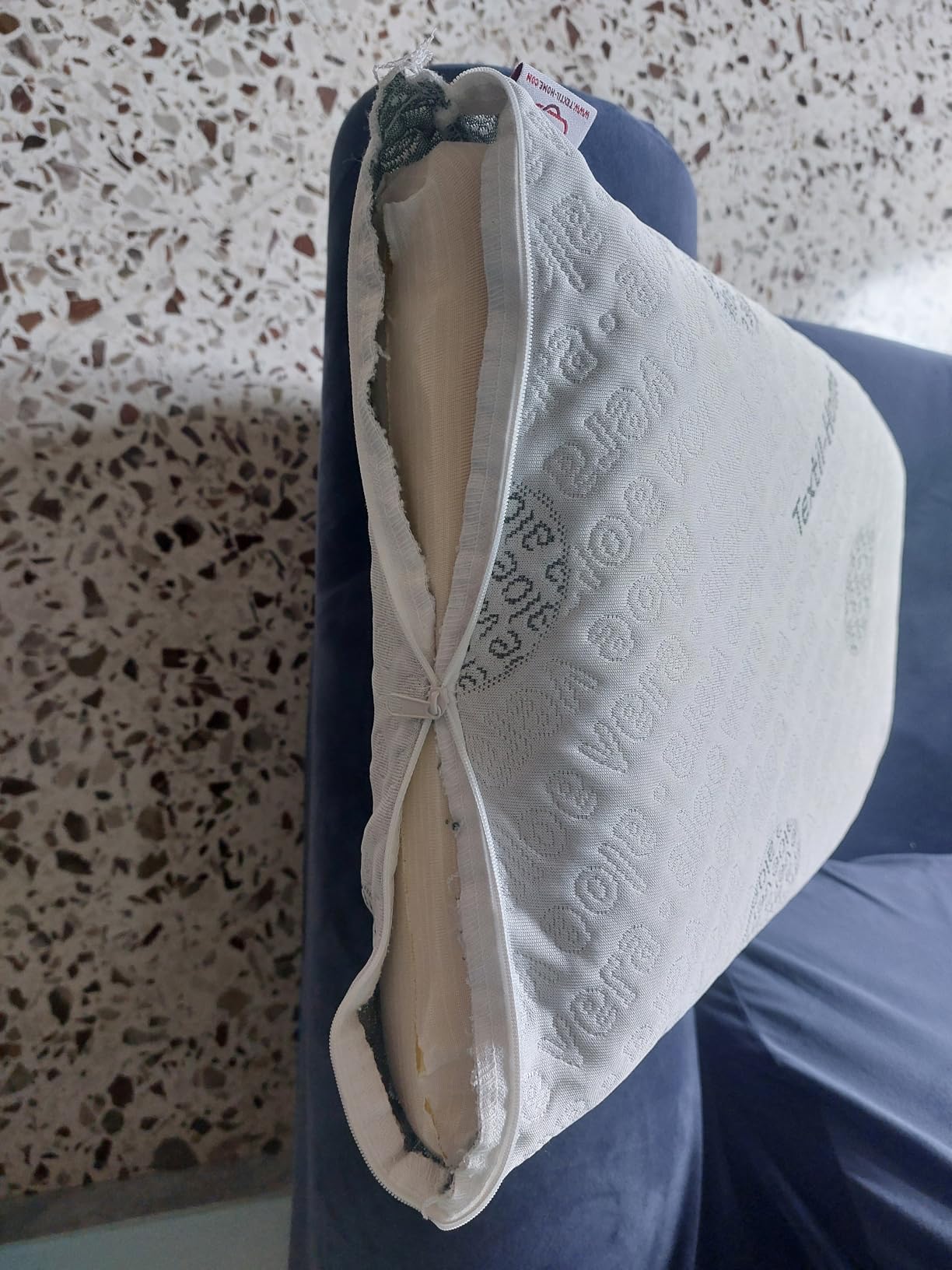 Textilhome Cuscino Memory Foam Cervicale 70 cm Aloe Vera Sfoderabile