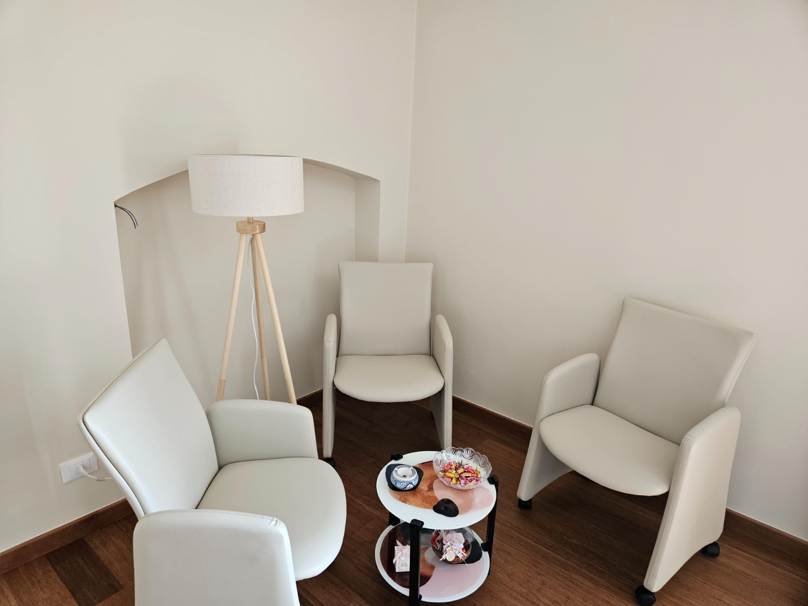 Baroni Home tavolino vetro Biliardo 42x42x40 cm soggiorno