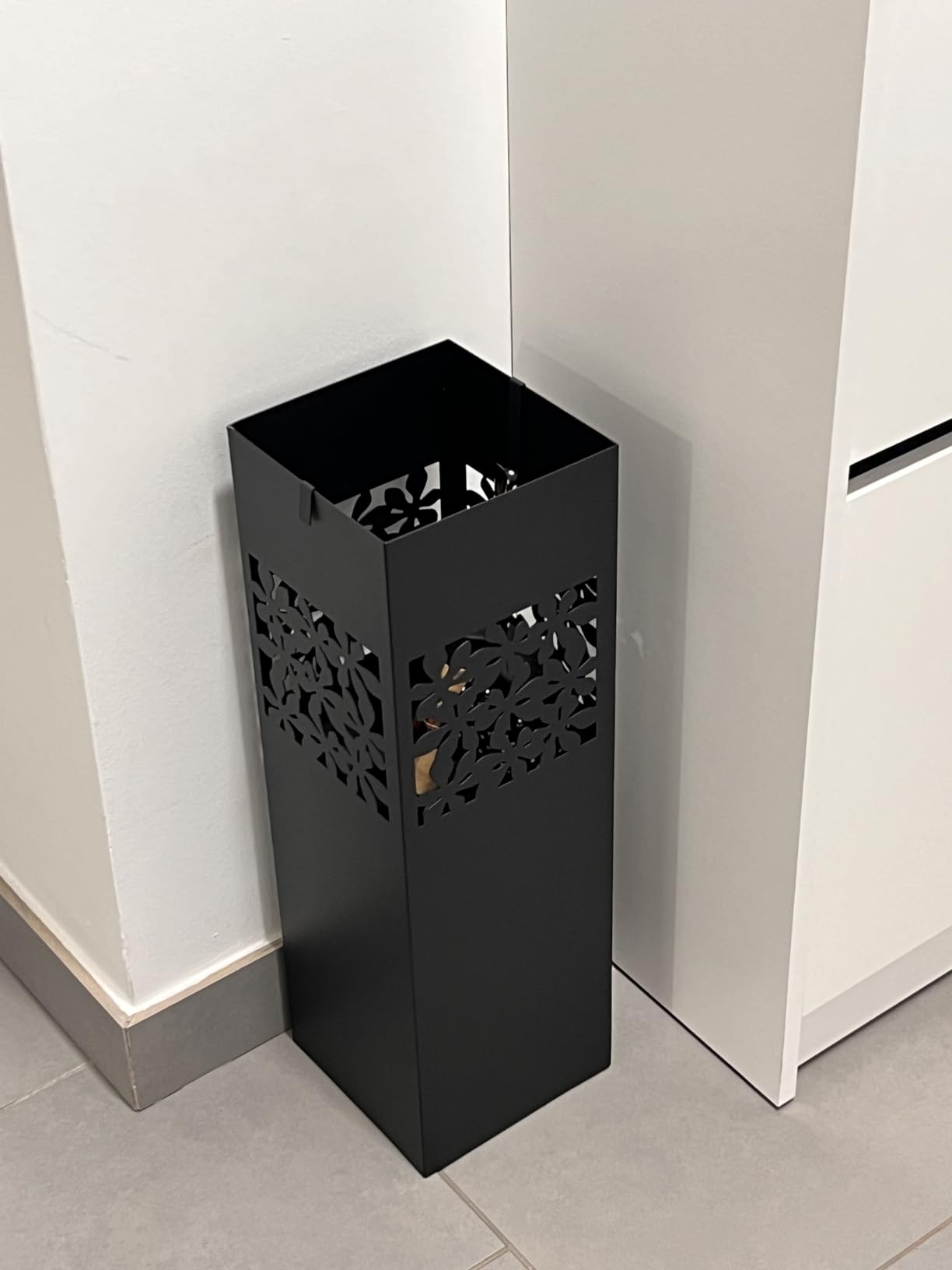 Baroni Home portaombrelli quadrato fiori tortora 15,5 cm