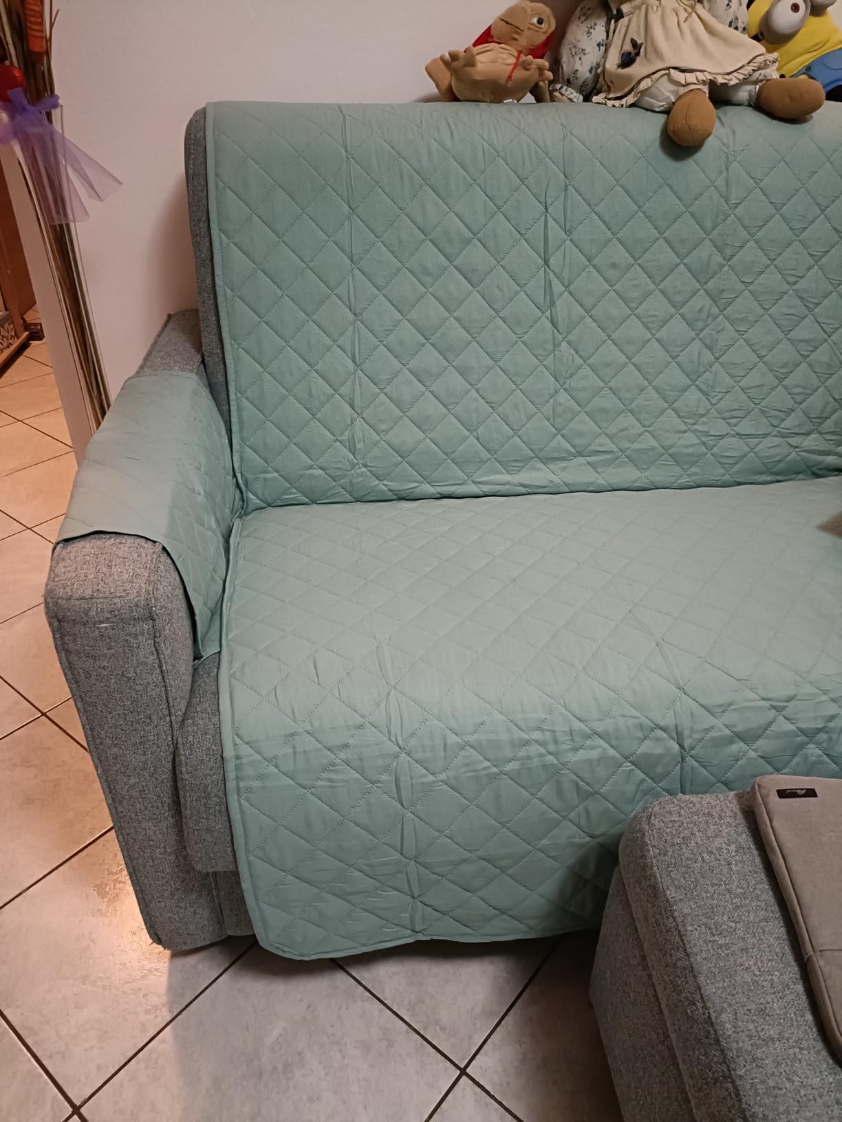 Textilhome Malu Copridivano 3 Posti 160 cm Grigio Imbottito