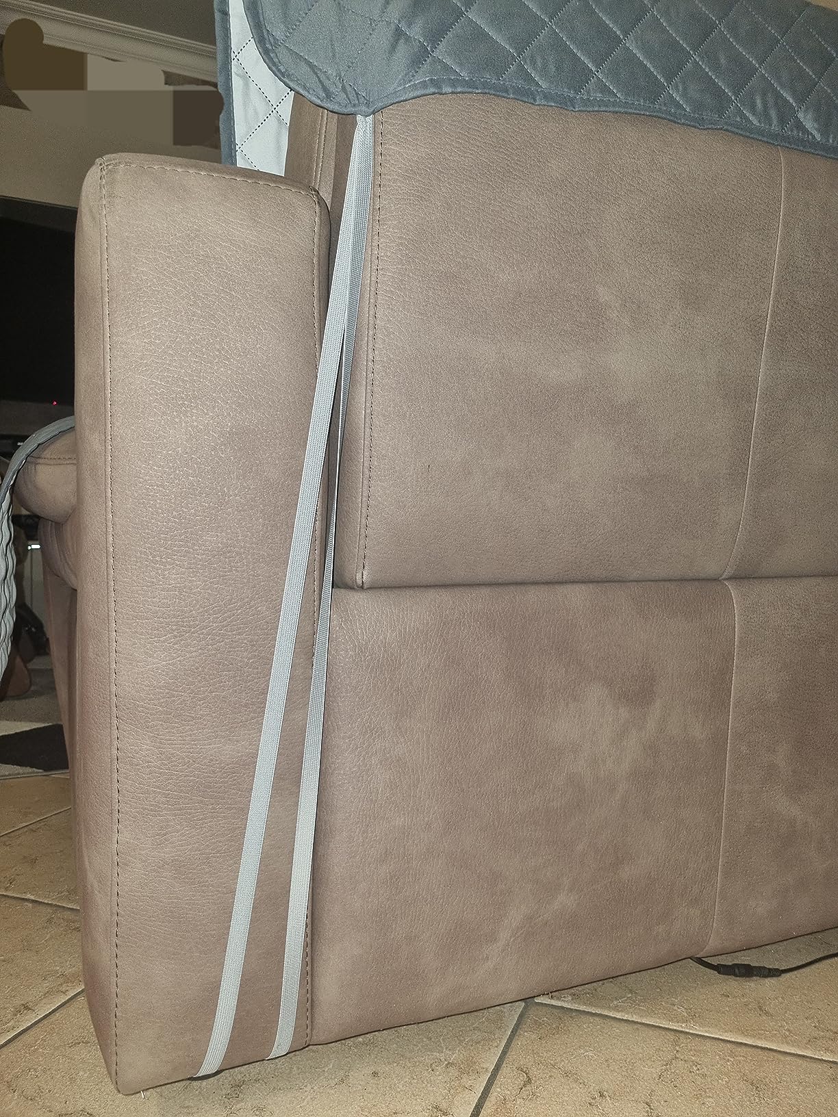 Textilhome Malu Copridivano 3 Posti 160 cm Grigio Imbottito