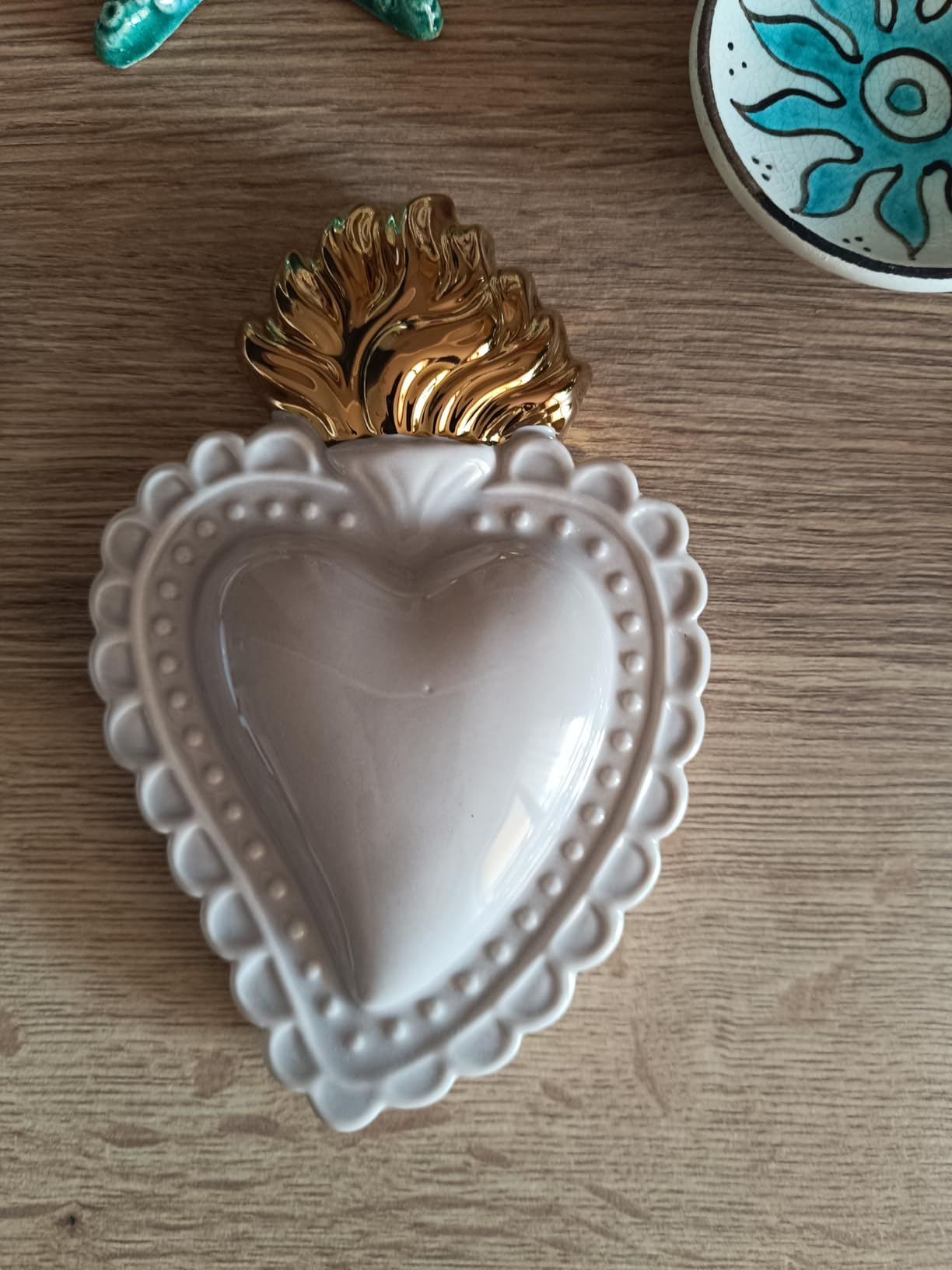 Baroni Home Cuore Sacro Ex-Voto Ceramica Panna 16x11 cm