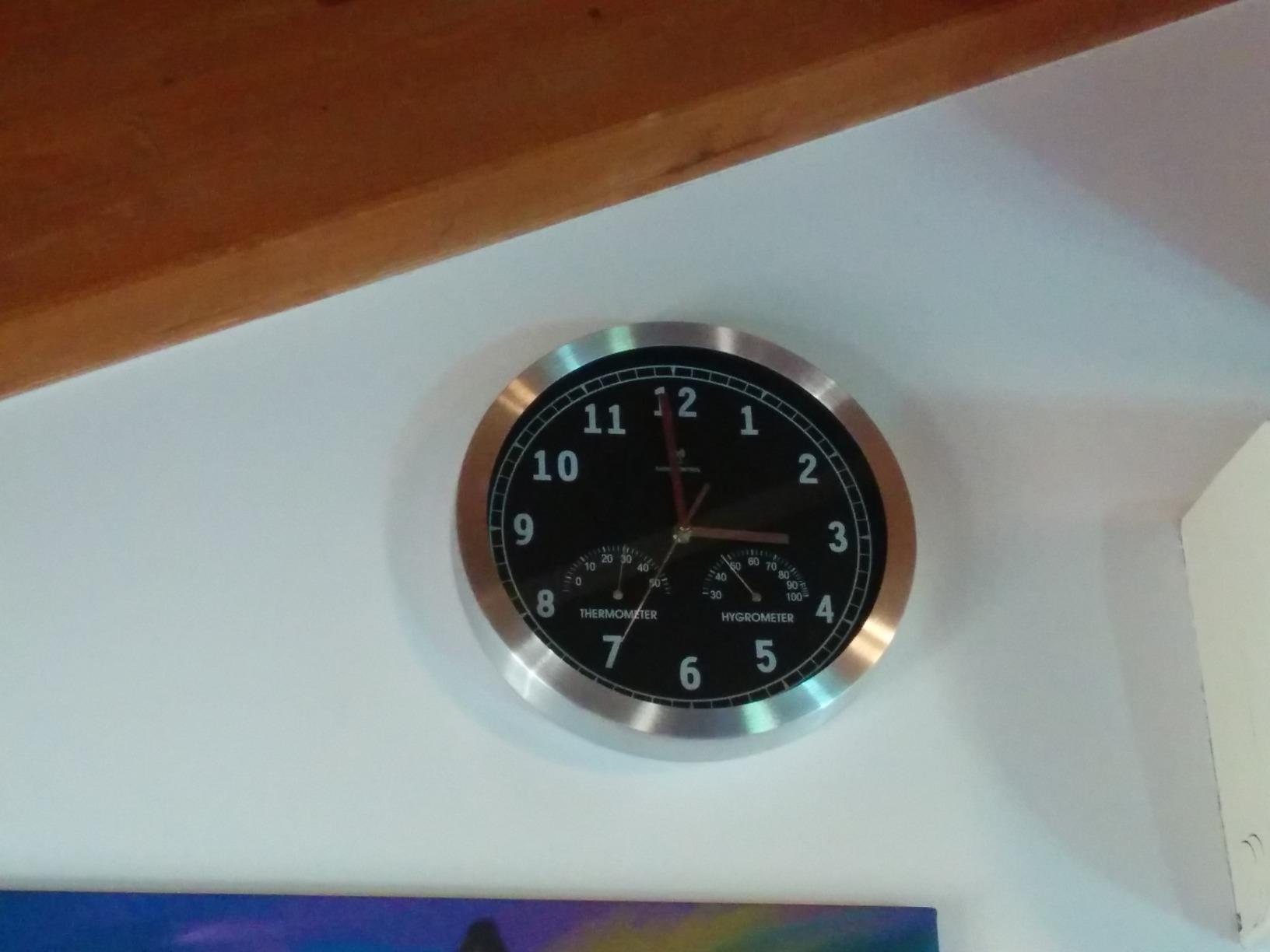 bonVIVO orologio da parete 30 cm radiocontrollato bianco silenzioso