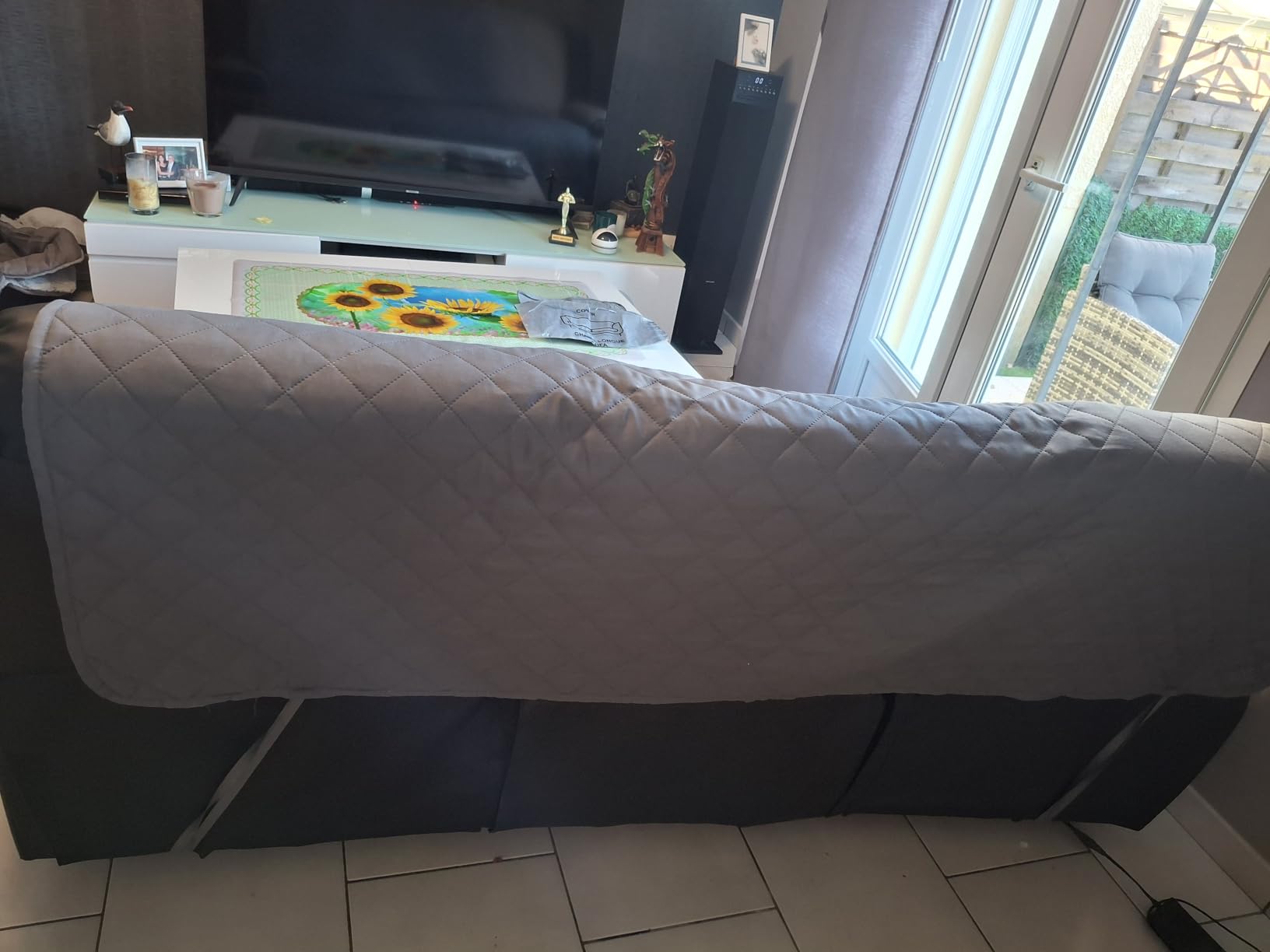 Textilhome Malu Copridivano 3 Posti 160 cm Grigio Imbottito