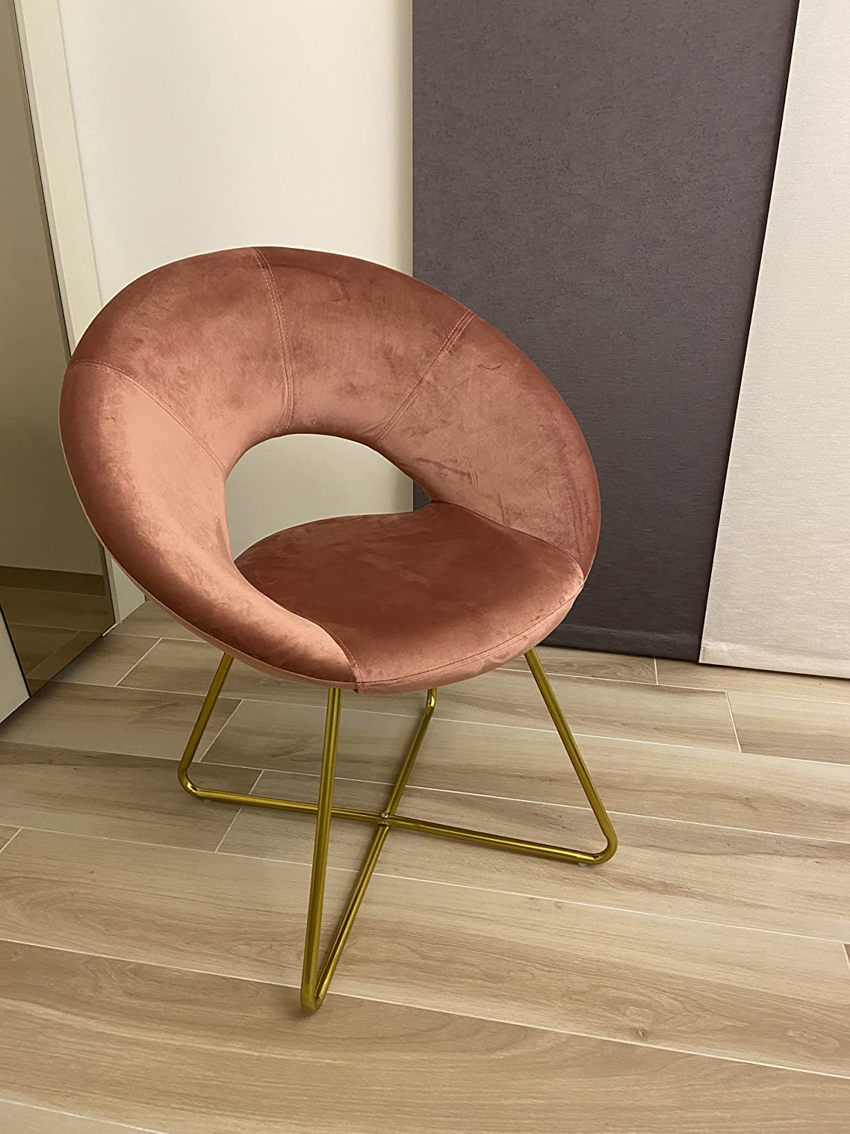 Baroni Home poltrona velluto beige gambe oro 71x59x84 cm